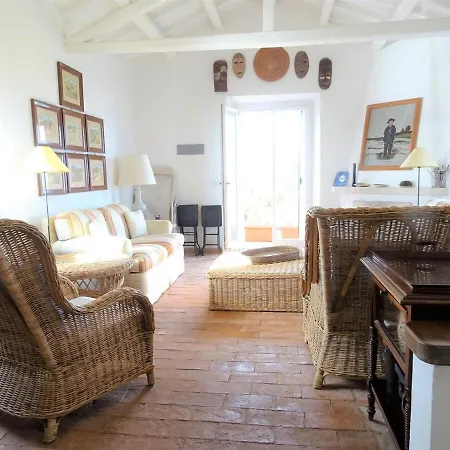La Casa Del Faro