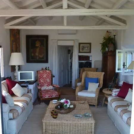 La Casa Del Faro Tatil Evi *